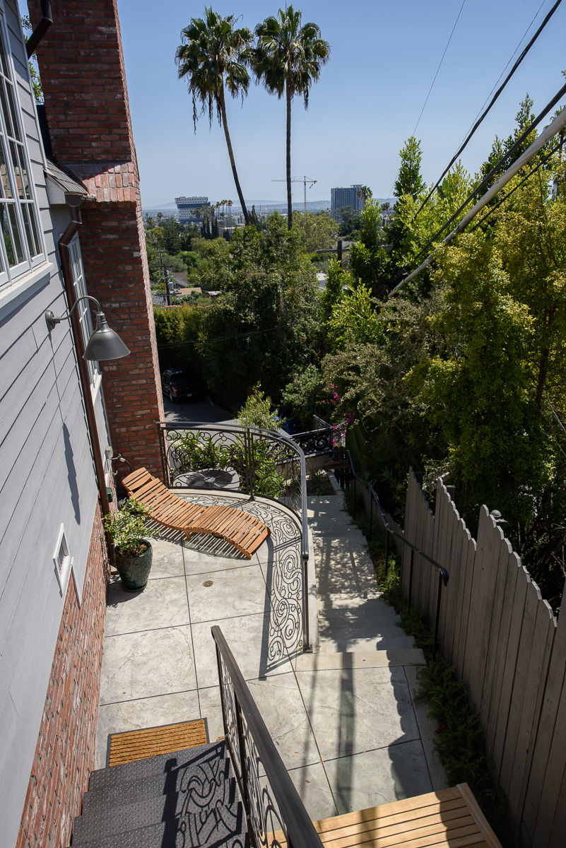  West side patio looking South 